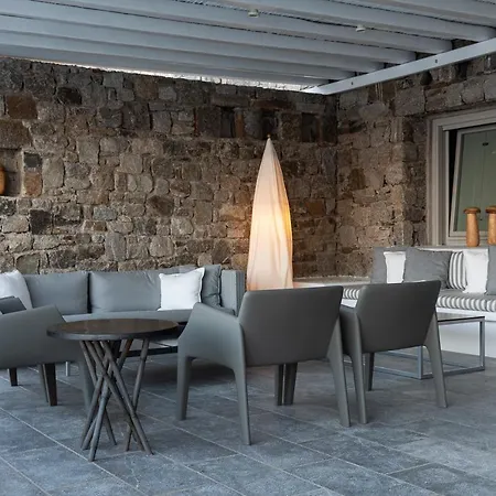 Black Diamond Luxury Cassiope Mykonos