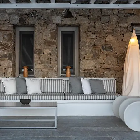 Black Diamond Luxury Cassiope Mykonos