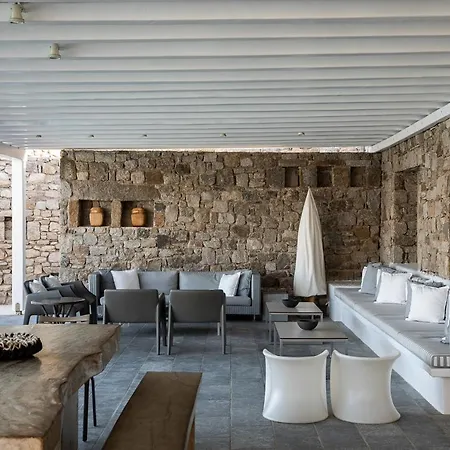 Black Diamond Luxury Cassiope Mykonos